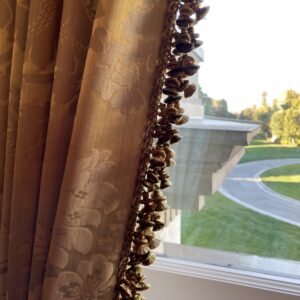 IMG_1060 0.6y Scalamandre “NATCHEZ” Silk Lampas, Ripe Peach and Cream, Salmon Pink & Off White Silver White 18th C MSRP00+/Y