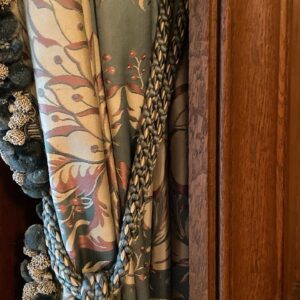 IMG_1064 0.6y Scalamandre “NATCHEZ” Silk Lampas, Ripe Peach and Cream, Salmon Pink & Off White Silver White 18th C MSRP00+/Y