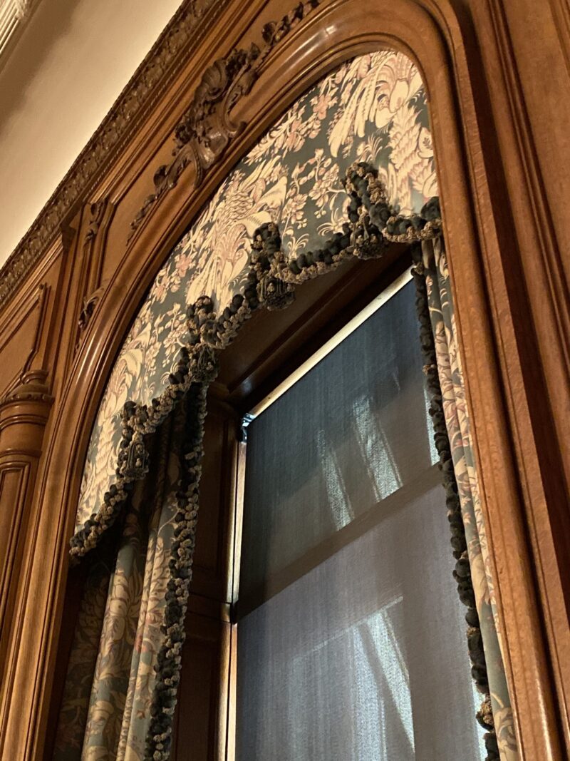 IMG_1065 0.6y Scalamandre “NATCHEZ” Silk Lampas, Ripe Peach and Cream, Salmon Pink & Off White Silver White 18th C MSRP00+/Y