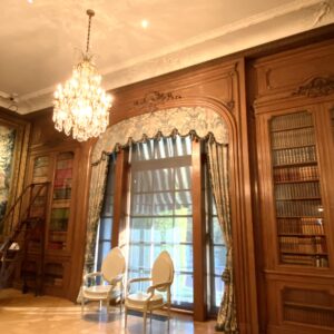 IMG_1071 0.6y Scalamandre “NATCHEZ” Silk Lampas, Ripe Peach and Cream, Salmon Pink & Off White Silver White 18th C MSRP00+/Y