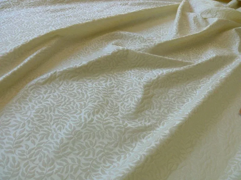 SCALAMANDRE BLAIRSPRIG WHITE CREAM WHITE MINI FOLIAGE100% SILK B SCALAMANDRE BLAIRSPRIG WHITE CREAM WHITE MINI FOLIAGE100% SILK B