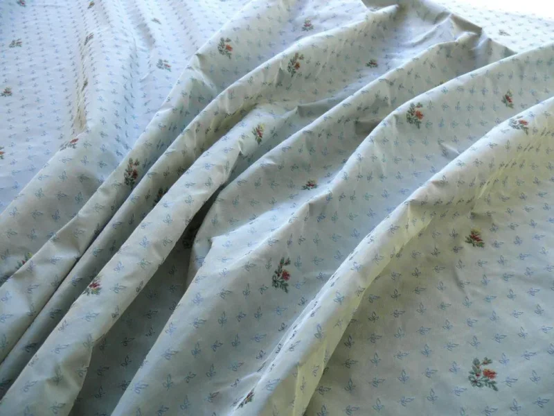 LEE JOFA SAMANTHA SILK PETITE FLUER LARKSPUR BLUE SILK TAFFETA M LEE JOFA SAMANTHA SILK PETITE FLUER LARKSPUR BLUE SILK TAFFETA M