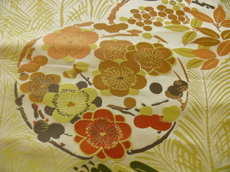 KRAVET COUTOUR IMPERIAL KIMONO SILK LAMPAS GOLDEN MSRP0/Y KRAVET COUTOUR IMPERIAL KIMONO SILK LAMPAS GOLDEN MSRP$270/Y