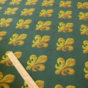 BTY SCALAMANDRE EPINGLE FLUER DE LYS HUNTER GREEN GOLD BTY SCALAMANDRE EPINGLE FLUER DE LYS HUNTER GREEN GOLD