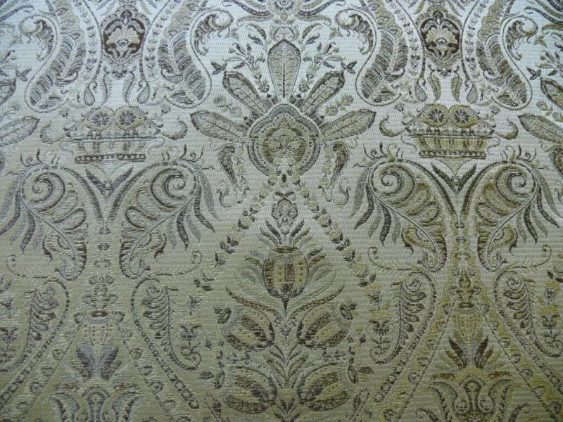 FABRICUT FEDERO 100% SILK LAMPAS REN MEDALLION/ARTICHOKE- GOLD FABRICUT FEDERO 100% SILK LAMPAS REN MEDALLION/ARTICHOKE- GOLD