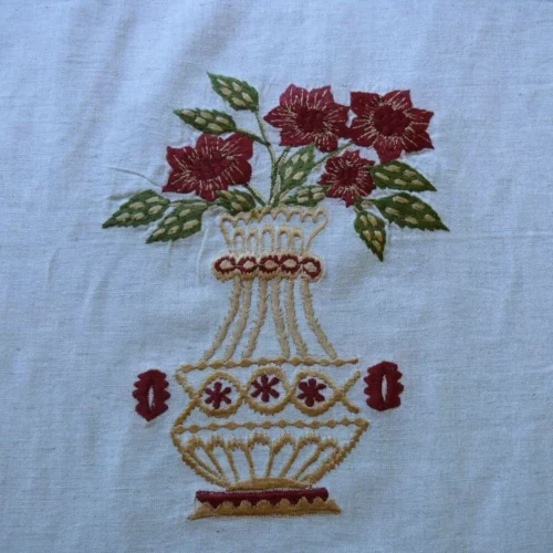 Fabricut Quilvio Embroidered Linen/Cotton RED Bouquet on NAT BTY Fabricut Quilvio Embroidered Linen/Cotton RED Bouquet on NAT BTY