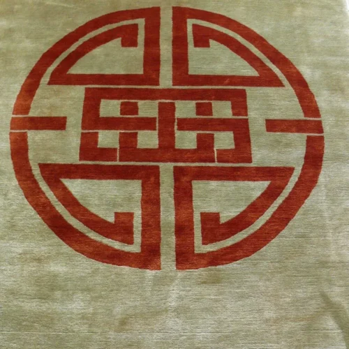 100% Silk Oriental Rug HAND KNOTTED by Kravet MSRP25 100% Silk Oriental Rug HAND KNOTTED by Kravet MSRP$3325