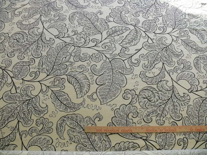 s-l1600.jpg Bty Scalamandre Wallace Linen Print Charcoal Grey On Eggshell Pale Yellow Chintz From Uk MSRP USD 160/y