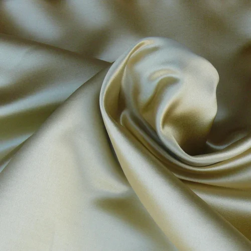 OLD WOLRD WEAVERS SILK SATIN GLAMOROUS WEIGHTY GOLDEN LEAF OLD WOLRD WEAVERS SILK SATIN GLAMOROUS WEIGHTY GOLDEN LEAF