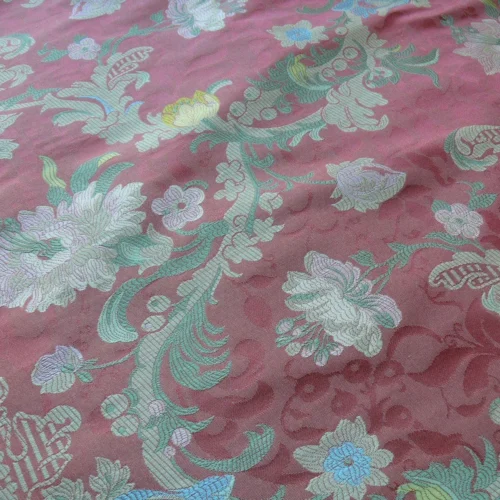 SCALAMANDRE OLD WORLD WEAVERS LOUIS XV SILK LAMPAS CHINESE RED M SCALAMANDRE OLD WORLD WEAVERS LOUIS XV SILK LAMPAS CHINESE RED M