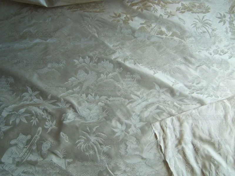 DSCF4922.jpg 100%silk Chinoisery Music Garden Toile "pearl" Pearly White Superb Quality