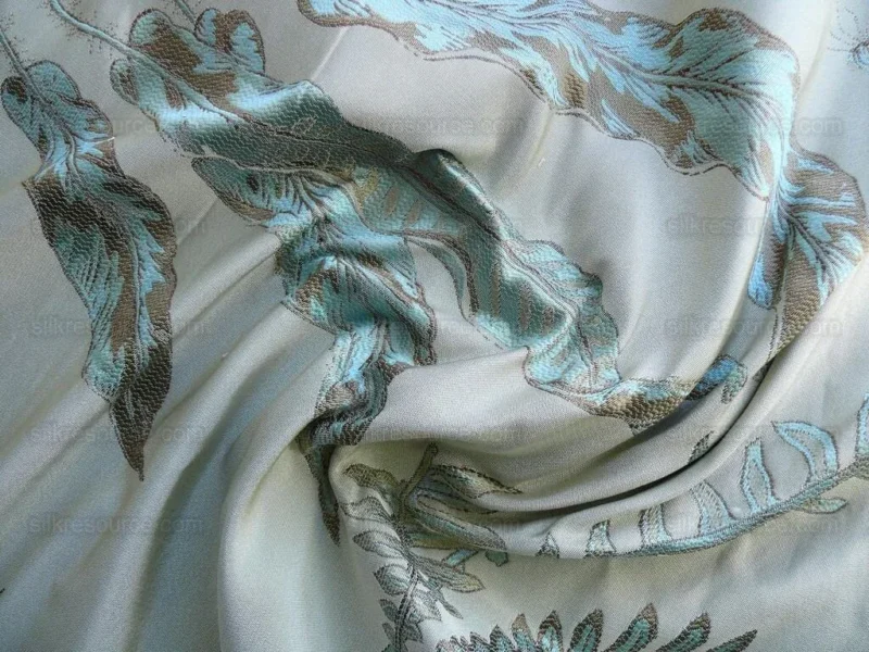 LEE JOFA/GP & J BAKER "BAKERS FERNS" AQUA ICY GREEN MSRP8/Y LEE JOFA/GP & J BAKER "BAKERS FERNS" AQUA ICY GREEN MSRP$288/Y