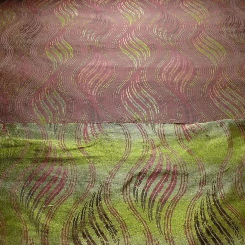 100% SILK LAMPAS CURVY MODERN RIVER "WINE" PINK 100% SILK LAMPAS CURVY MODERN RIVER "WINE" PINK