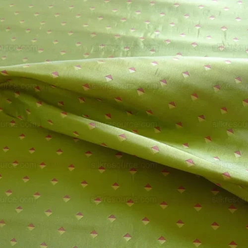 Hi End 100% SILK LAMPAS DIAMOND DOT "KIWI" GREEN Hi End 100% SILK LAMPAS DIAMOND DOT "KIWI" GREEN