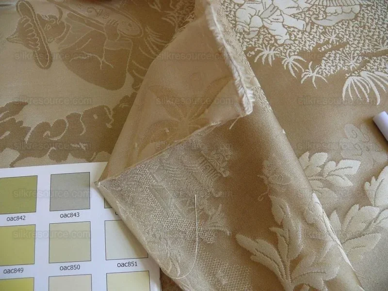 Bty 100% Silk Damask Chinoiserie Music Garden "whitegold"