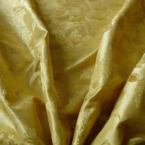 100%SILK DAMASK SUMMER BERRY "WHEAT" GOLD 100%SILK DAMASK SUMMER BERRY "WHEAT" GOLD