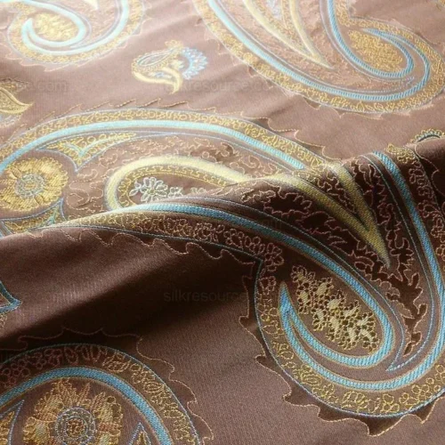 100% SILK JACQUARD FIRE-AGE PAISLEY "SUMATRA" BROWN 100% SILK JACQUARD FIRE-AGE PAISLEY "SUMATRA" BROWN