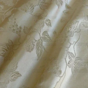 P1240994.jpg 100% Silk Damask Summer Berry on Vine Cream Nimbus Art Nouveau William Morris