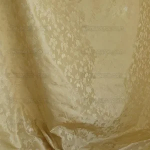 P1250010.jpg 100% Silk Damask Summer Berry on Vine Cream Nimbus Art Nouveau William Morris