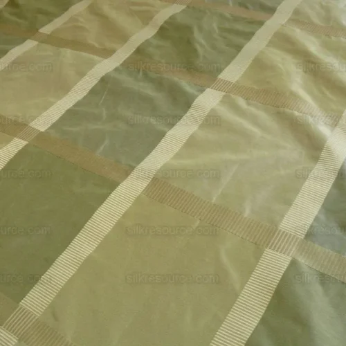 BTY HiEND SCHUMACHER ITALIAN SILK LINEN PLAID EARLY SPRING 0Y BTY HiEND SCHUMACHER ITALIAN SILK LINEN PLAID EARLY SPRING $200Y