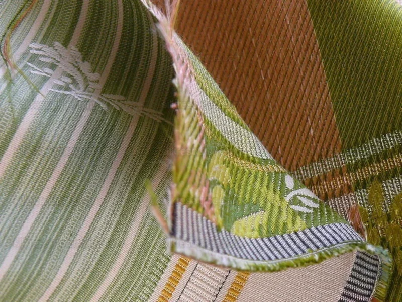 P1350465.jpg Lee Jofa Valentina Lampas Clover Green & Pink Rose Silk Cotton Lampas Stripe MSRP 396 USD