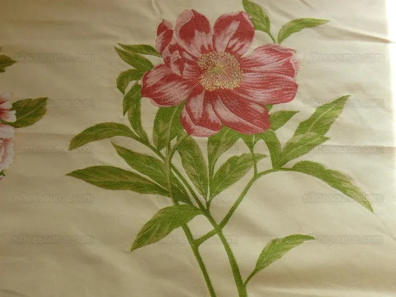 P1350586.jpg Peony~lee Jofa "peonia Weave" Pink Red On Butter Fil Coupe Bty M