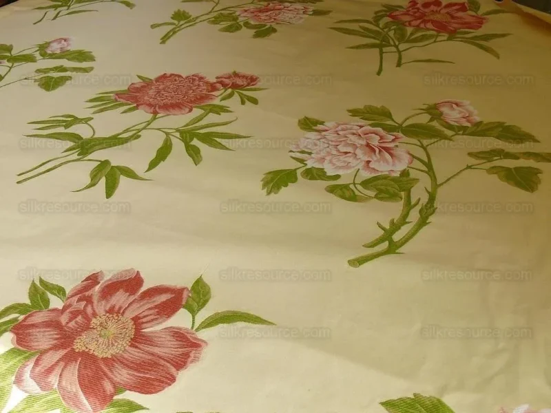 P1350594.jpg Peony~lee Jofa "peonia Weave" Pink Red On Butter Fil Coupe Bty M