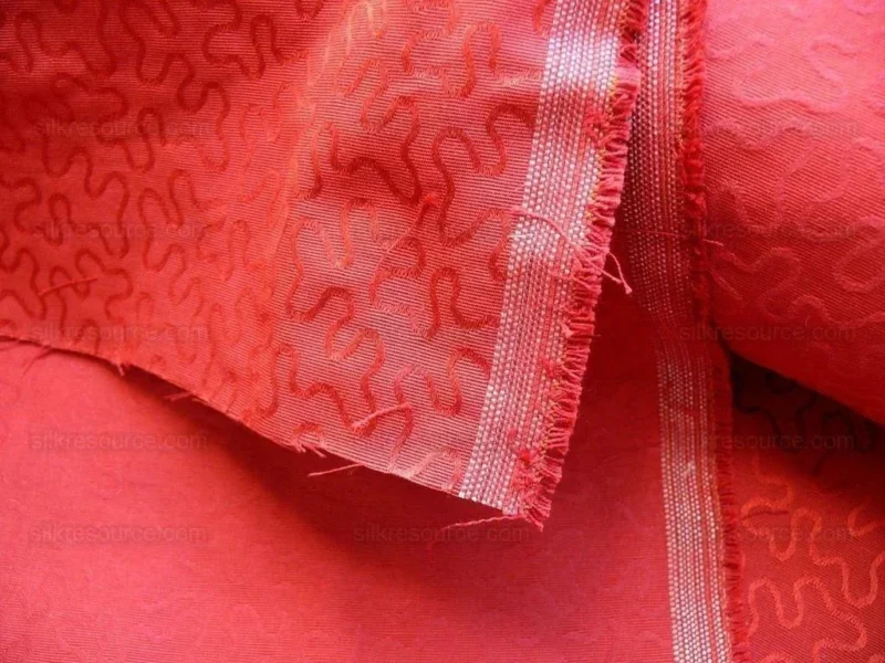 P1370412.jpg Lee Jofa Vermicelli Weave Garnet Red Doodle Silk Cotton Bty MSRP USD 224/Y