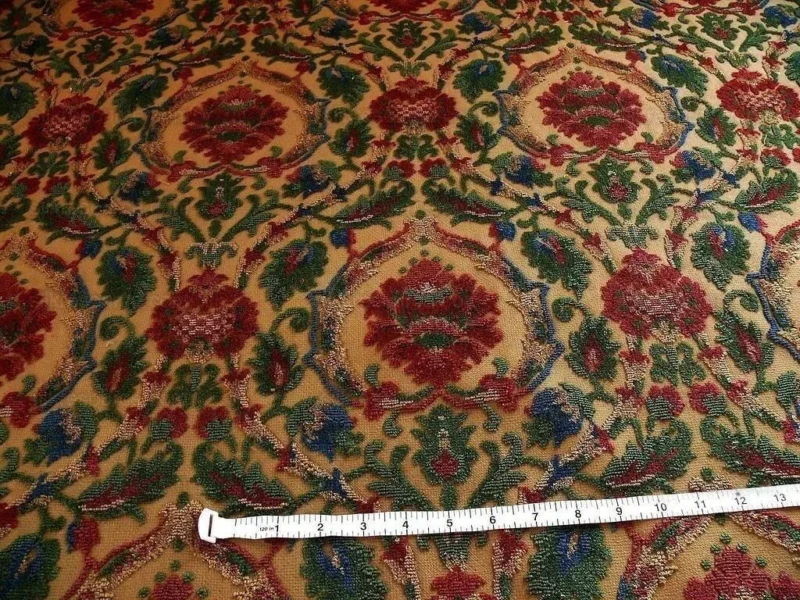 P1390411.jpg 0.75yard Kravet Couture Glycine 100%linen Velvet Red Burgundy Renaissance MSRP USD 275/Y