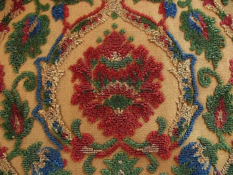 P1390412.jpg 0.75yard Kravet Couture Glycine 100%linen Velvet Red Burgundy Renaissance MSRP USD 275/Y