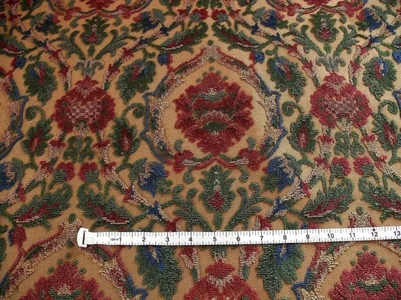 P1390415.jpg 0.75yard Kravet Couture Glycine 100%linen Velvet Red Burgundy Renaissance MSRP USD 275/Y