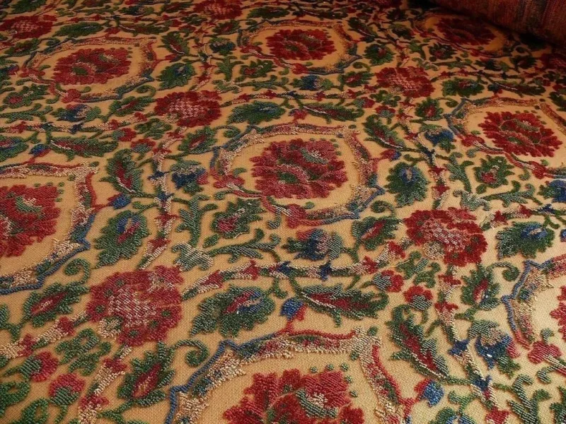 P1390418.jpg 0.75yard Kravet Couture Glycine 100%linen Velvet Red Burgundy Renaissance MSRP USD 275/Y