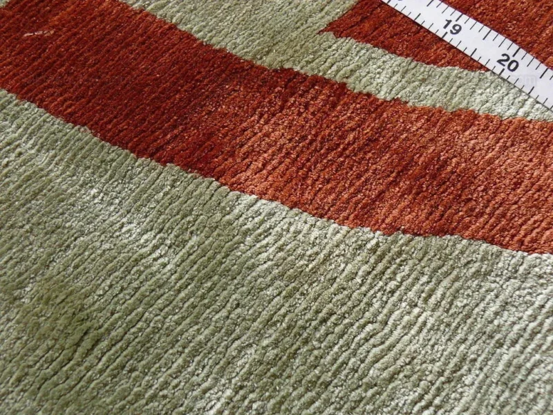 P1390501.jpg 100% Silk Oriental Rug Hand Knotted By Kravet MSRP USD 3325