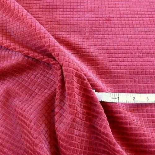 2.75Y LEE JOFA RUBY RED SQUARE PUSHBUTTON VELVET 100% LINEN 2.75Y LEE JOFA RUBY RED SQUARE PUSHBUTTON VELVET 100% LINEN
