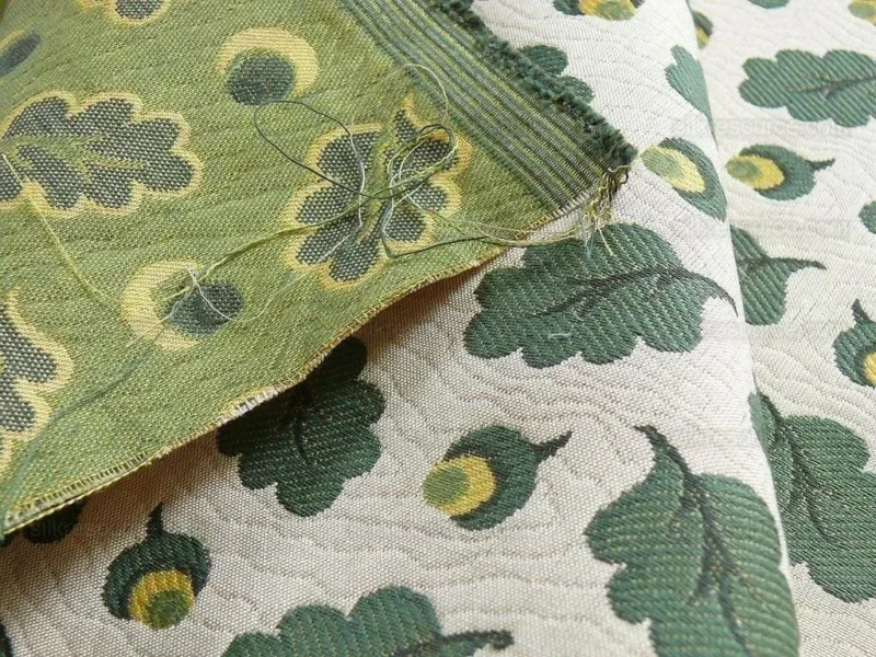 P1400456.jpg Bty Lee Jofa Oak Leaf Weave Acorn Matellasse Forest Green MSRP USD 2