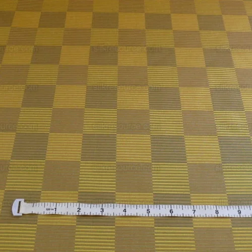 LEE JOFA STEREOPTICON CHECK "GOLD" GREIGE CHECK SILK+WOOL BTY MS LEE JOFA STEREOPTICON CHECK "GOLD" GREIGE CHECK SILK+WOOL BTY MS