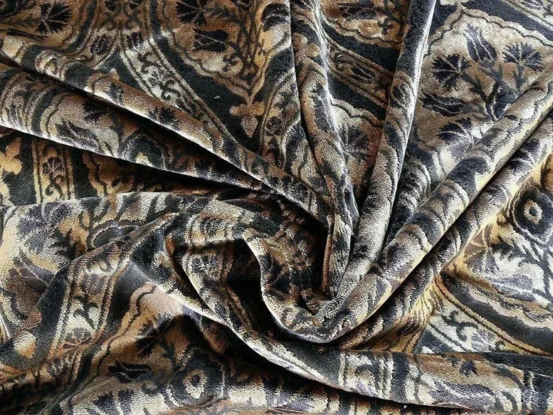 P1400627.jpg 2.75yd Kravet Black & Coffee Velvet Carnation Silky! MSRP USD 139/Y