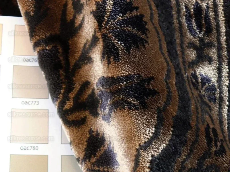 P1400632.jpg 2.75yd Kravet Black & Coffee Velvet Carnation Silky! MSRP USD 139/Y