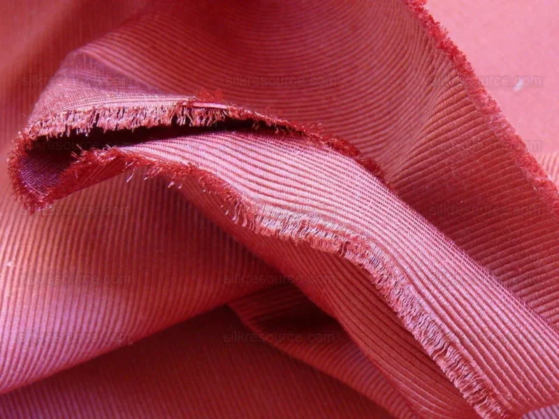 P1400923.jpg Magic...lee Jofa "adam's Rib Weave Pink Rose Raspberry Silk Fail