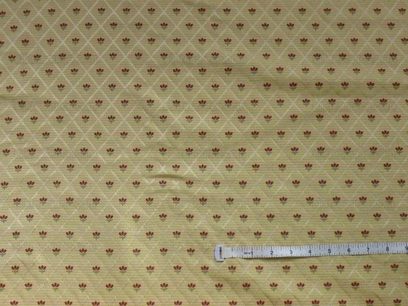 KRAVET TULIPS RED ON YELLOW LATTICE SILK LAMPAS BTY MSRP8/Y KRAVET TULIPS RED ON YELLOW LATTICE SILK LAMPAS BTY MSRP$198/Y