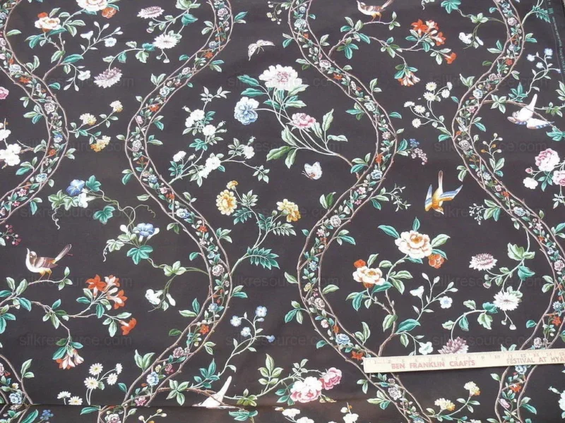 P1430898.jpg Brunchwig & Fils "silk Road" Chinoiserie Garden Bird & Trellis P