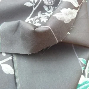 P1430903.jpg Brunchwig & Fils "silk Road" Chinoiserie Garden Bird & Trellis P