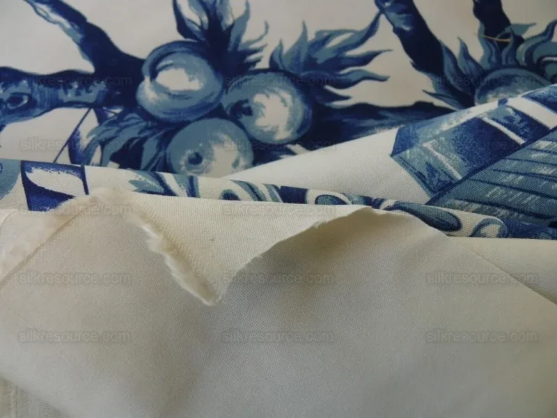 P1450803.jpg BY YD BEACON HILL PALACE WALK INDIGO BLUE WHITE COTTON TOILE ITALY Castle Tuscany MSRP USD200Y