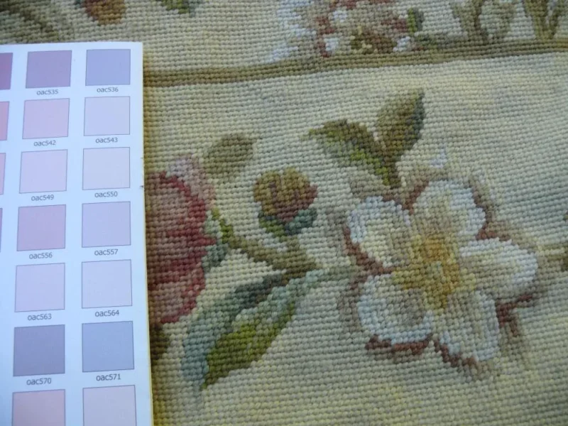 P1460062.jpg Stark Hand Made Needlepoint 6'x9' Flower Sprig Border On Lt Yellow