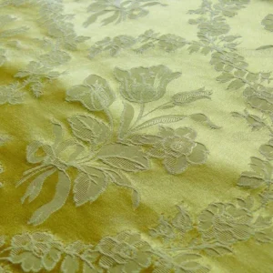 P1460298.jpg 1.3y Scalamandre Vanderbilt Silk/cotton Gold Roses Tulips