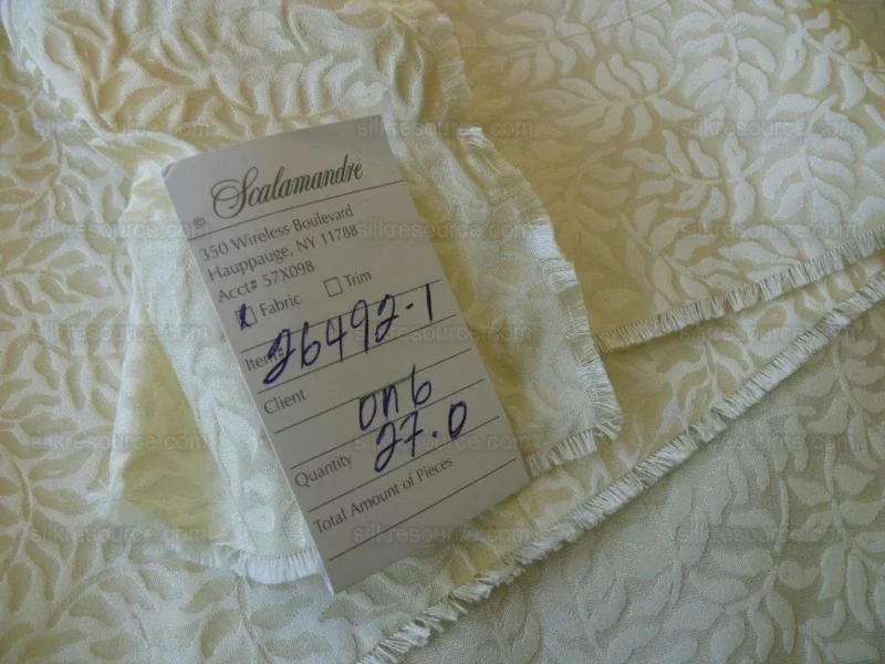 P1460385.jpg Scalamandre Blairsprig White Cream White Mini Foliage - 100% Silk