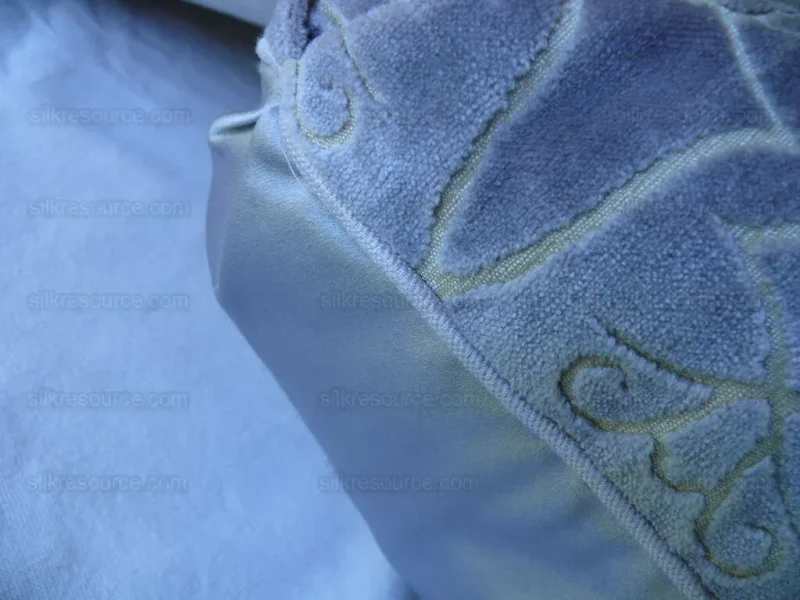 P1460512.jpg Old World Weavers Pillows Princess Aida 19" Cut Velvet  Pewter Hand Made in US