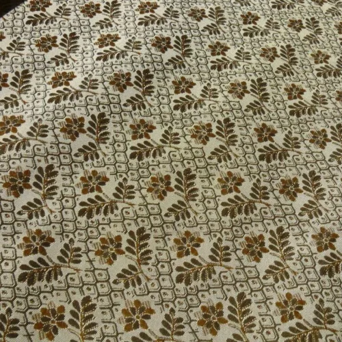 1.3YSCALAMANDRE PENELOPE PETIT FLOWER SILK LAMPAS GREY TAUPE TAN 1.3YSCALAMANDRE PENELOPE PETIT FLOWER SILK LAMPAS GREY TAUPE TAN