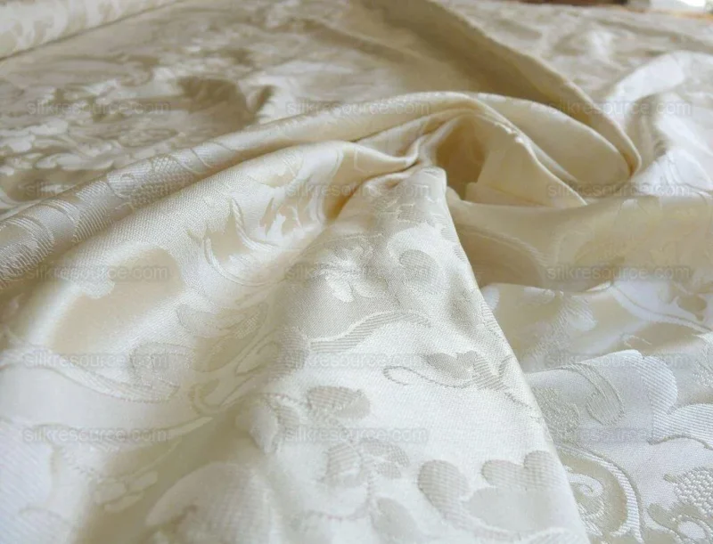 P1470413.jpg High End Designer Colette's Abby 100% Silk Renaissance Damask "pearl" Pure Bright White
