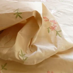 P1470445.jpg 0.25 Y Lee Jofa Fleurir Silk Sand Pale Gold With Pink Flower Embroidery MSRPUSD188/Y